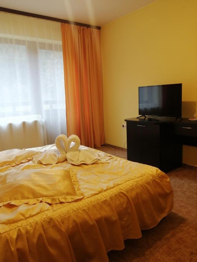 White Horse Hotel Predeal Exterior foto